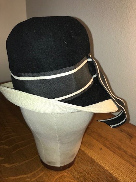 Sale! 10 Dollars off! 1960's Black Velvet Hat by … - image 2