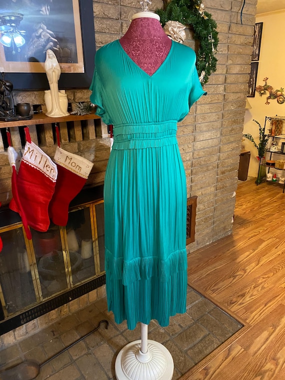 joie pleated dress $398 JOIE Sz2 JAZELLE RUFFLED LONG SLEEVE PLEATED DRESS DUSTY GOLD