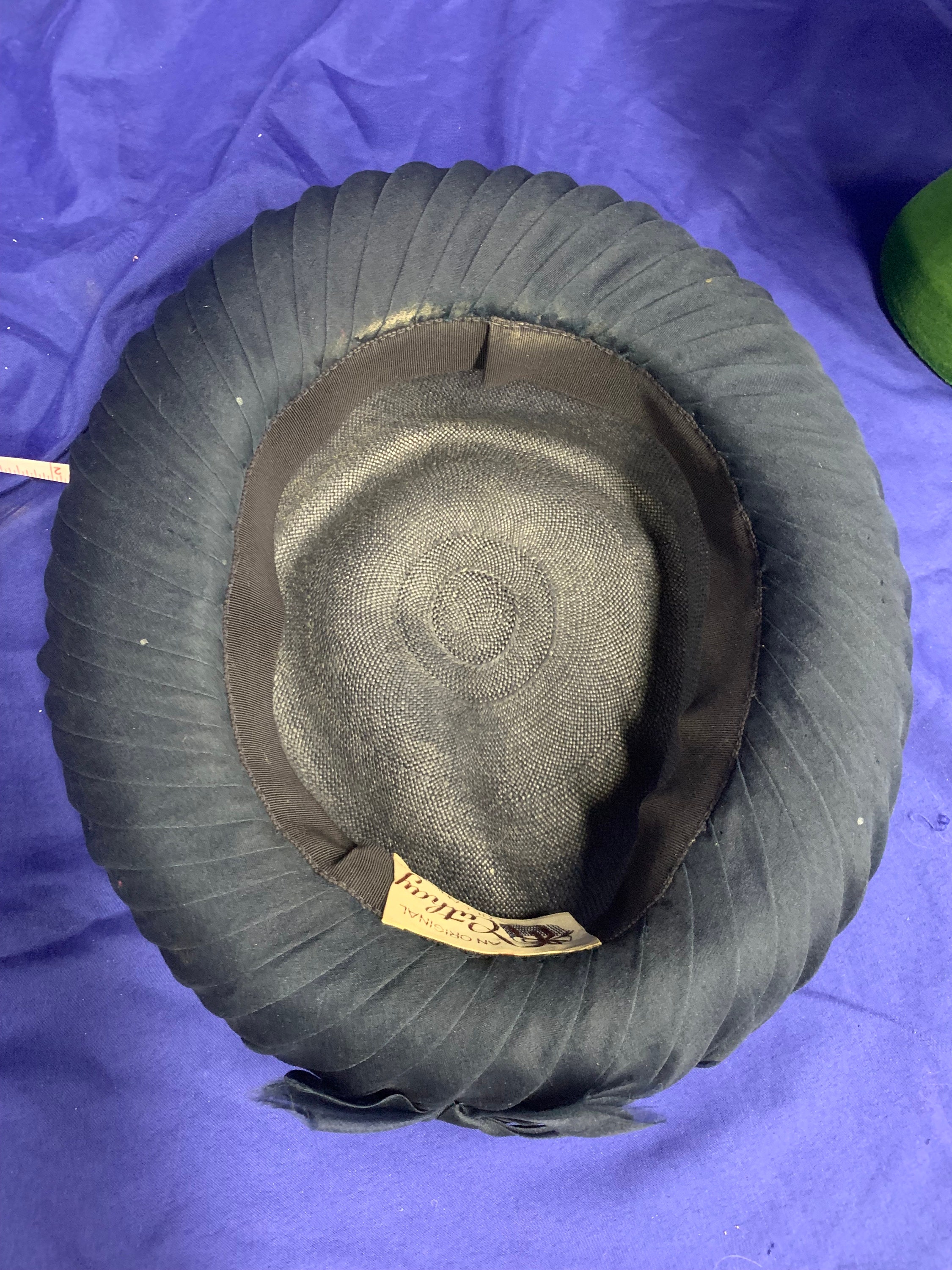 1960s Cathay of California Navy Blue Pleated Hat - Etsy Israel display picture 1
