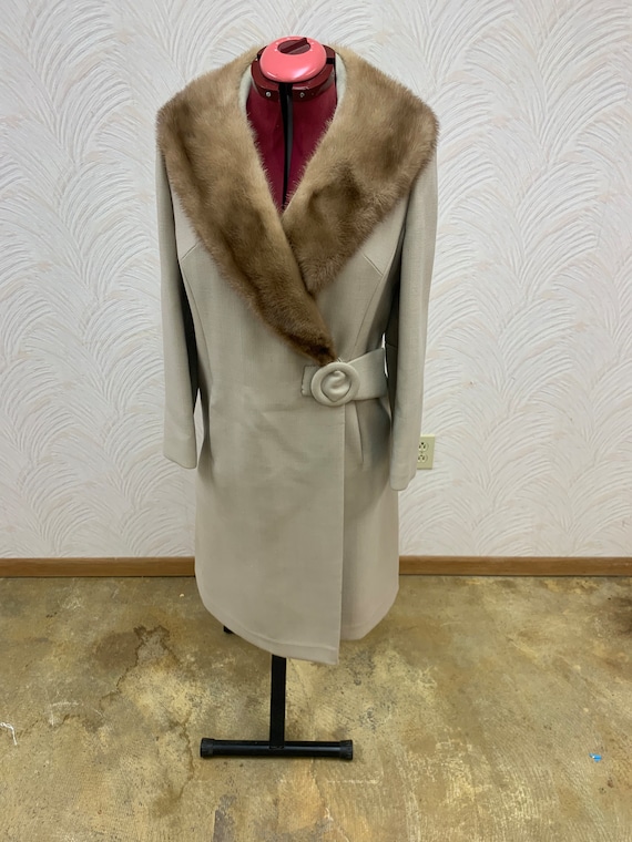 1970s YouthCraft Tan Coat With Fur Collar and Fau… - image 1