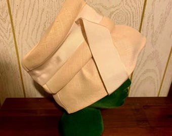 Vintage 1950s Beige Buckram Cloche Hat with Cream Ribbon