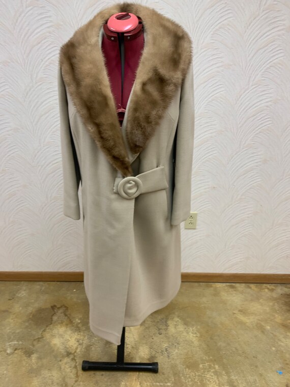 1970s YouthCraft Tan Coat With Fur Collar and Fau… - image 6