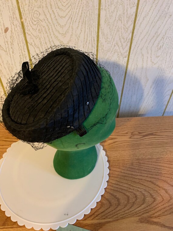 1950's Black Pillbox Hat Velvet Bows and Rhinesto… - image 4