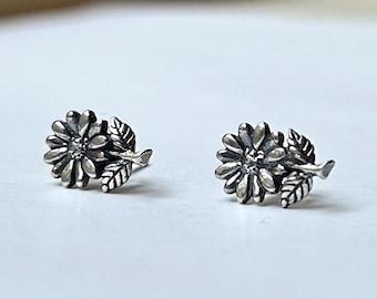 Sterling silver earrings, sterling silver stud earrings, flower post earrings, cartilage earrings