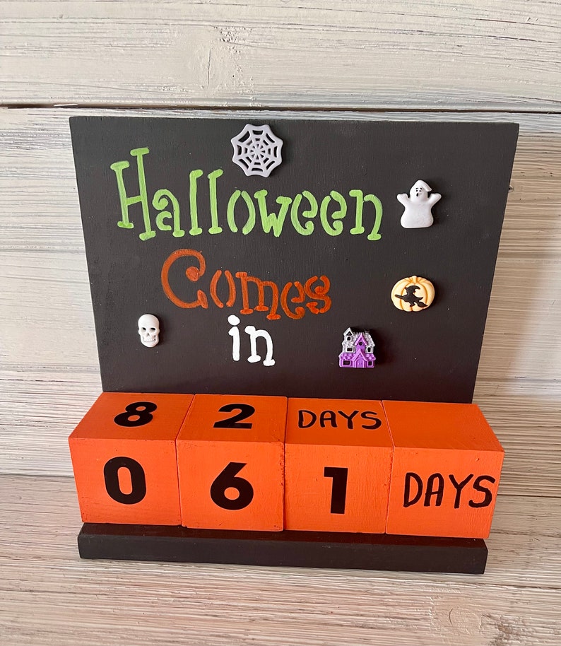 Spooky Halloween Countdown Calendar Spooky Decor Wood Etsy