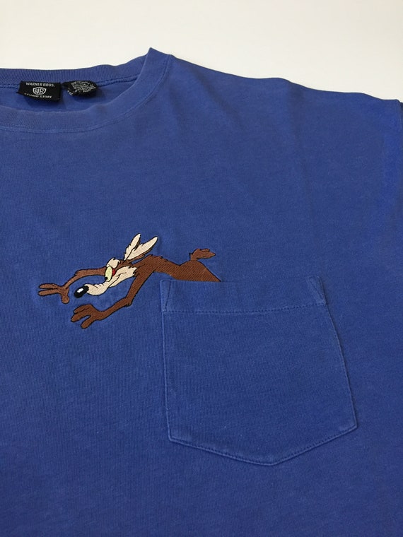 Vintage 90s Looney Tunes Wile E Coyote Wipeout T Shirt - BIDSTITCH