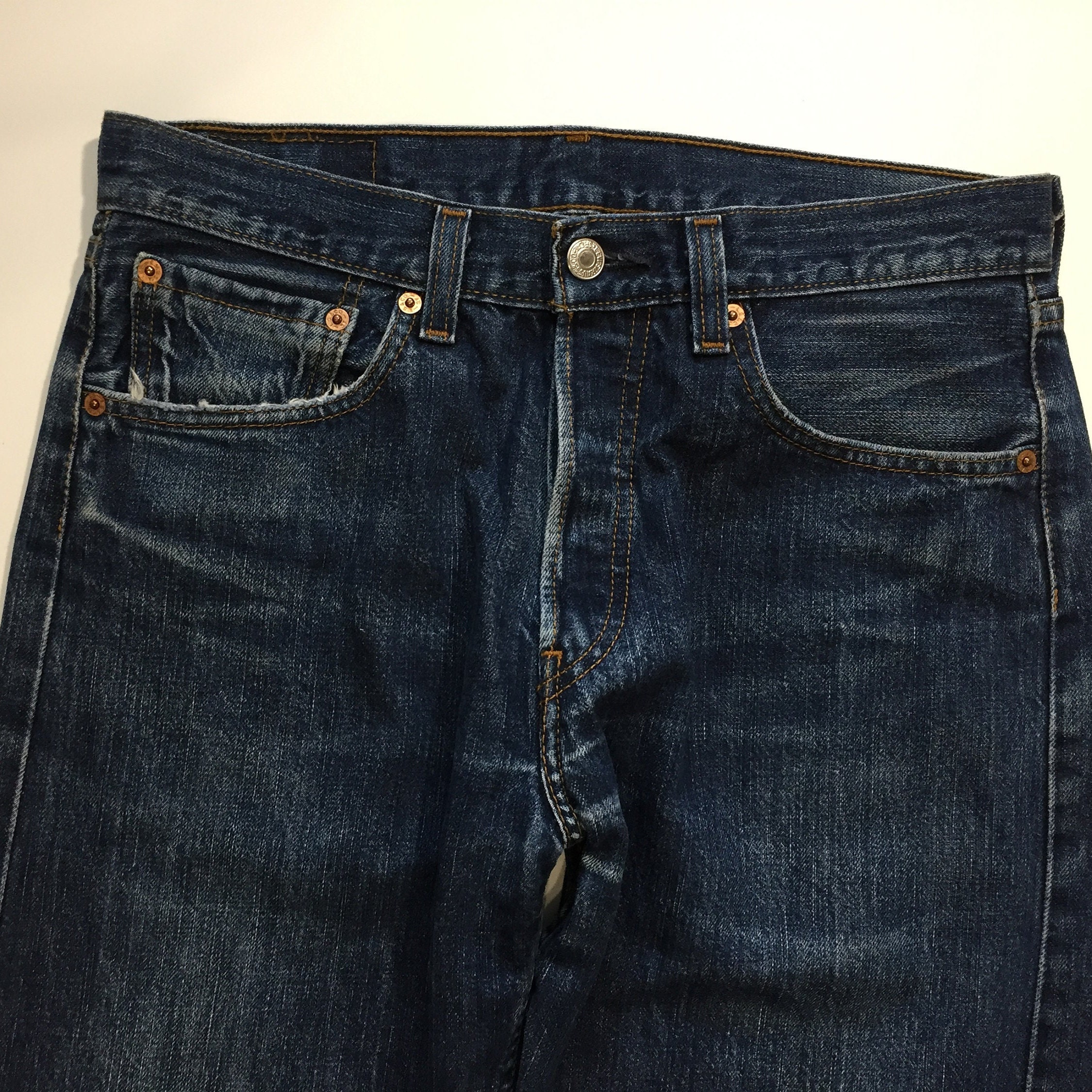 Vintage Levi's 501 Jeans Regular Fit Retro Faded Denim Pants Vintage Levi's 501 Jeans Regular Fit Retro Faded Denim Pants