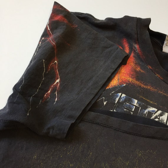 Vintage 1991 Metallica All Over Print T-shirt Rar… - image 5