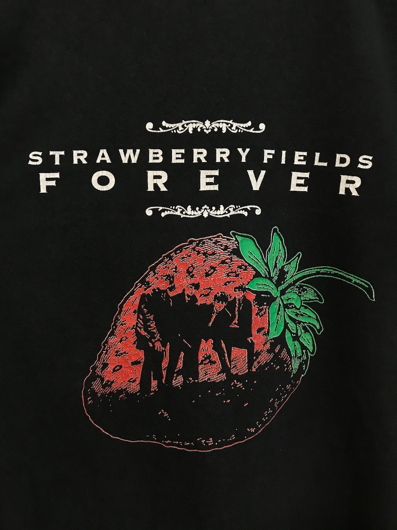 Vintage 80/'s The Beatles Strawberry Fields Forever T-shirt Rare Pop Hard Rock and Roll Band Promo Concert Tour Album Merchandise Black Tee