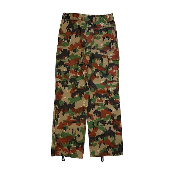 Vintage 90s Camo Cargo Pants Retro Swiss Switzerland TAZ 83 Vintage 90s Camo Cargo Pants Retro Swiss Switzerland TAZ 83