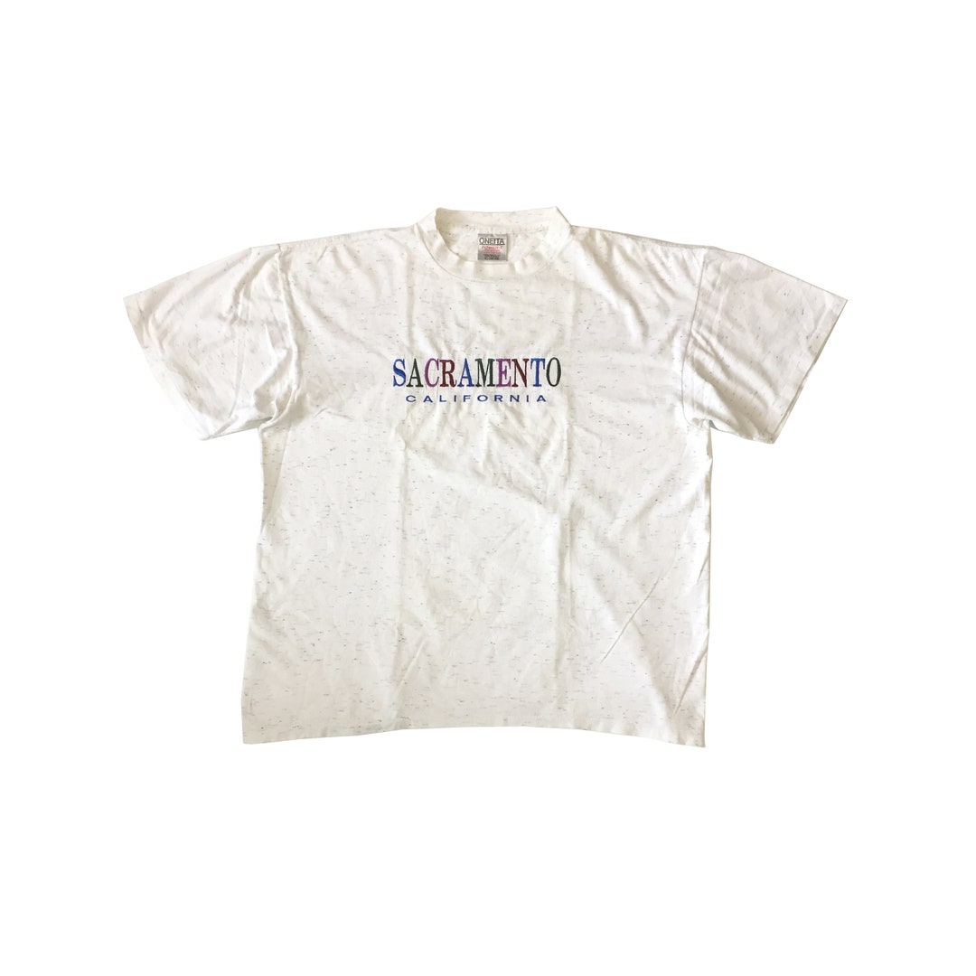 Vintage 90s Sacramento California T-shirt Rare City Souvenir