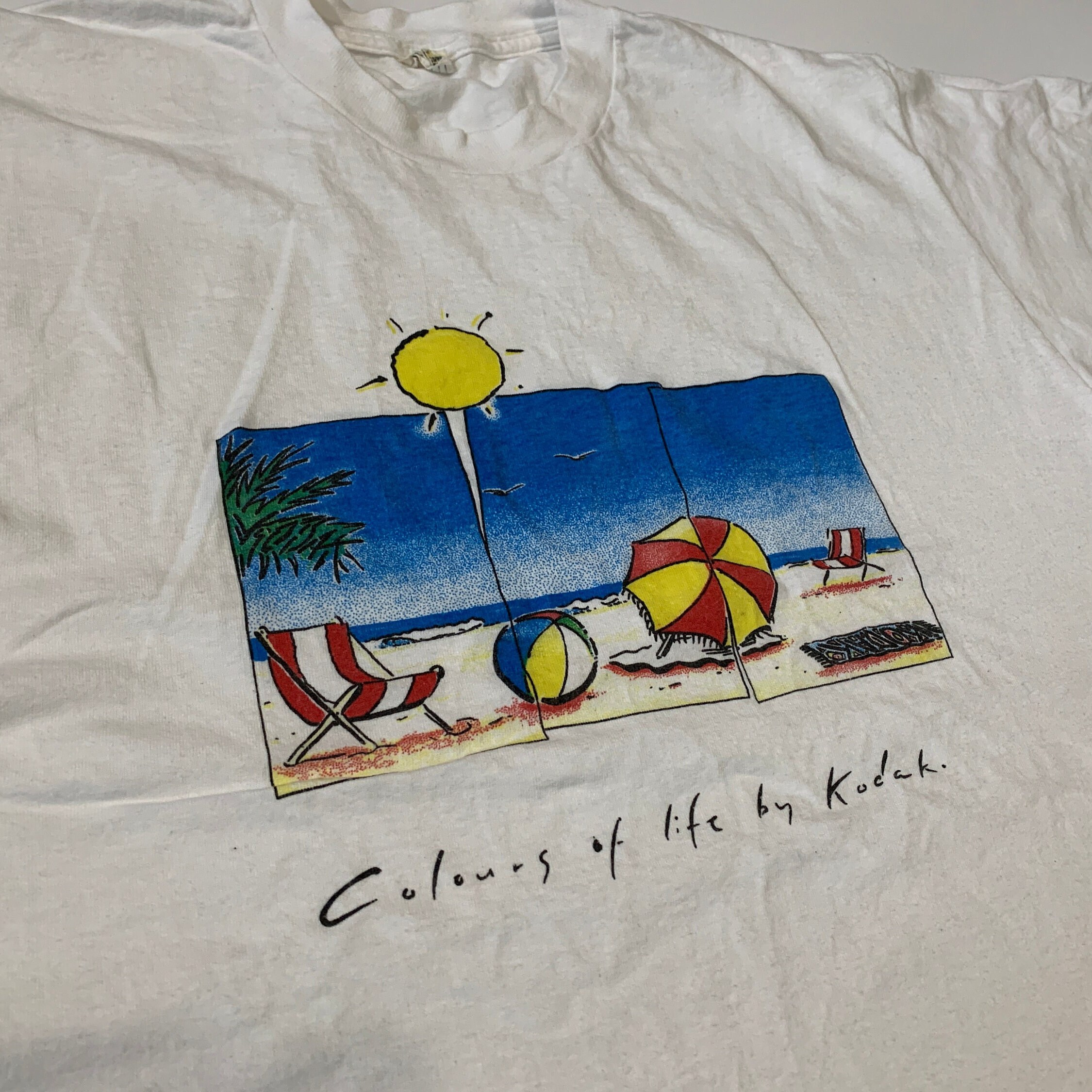 ★KODAK★ Artwork Aerocool T-shirt WHITE Amazon.com: 80's Vintage Kodak Logo - White T-Shirt