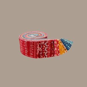 Americana Fabric 40- 2 1/2&quot; X 44 Rolie Polie for Riley Blake Patriotic Jelly Roll Strips by Lori Holt Quilt Craft