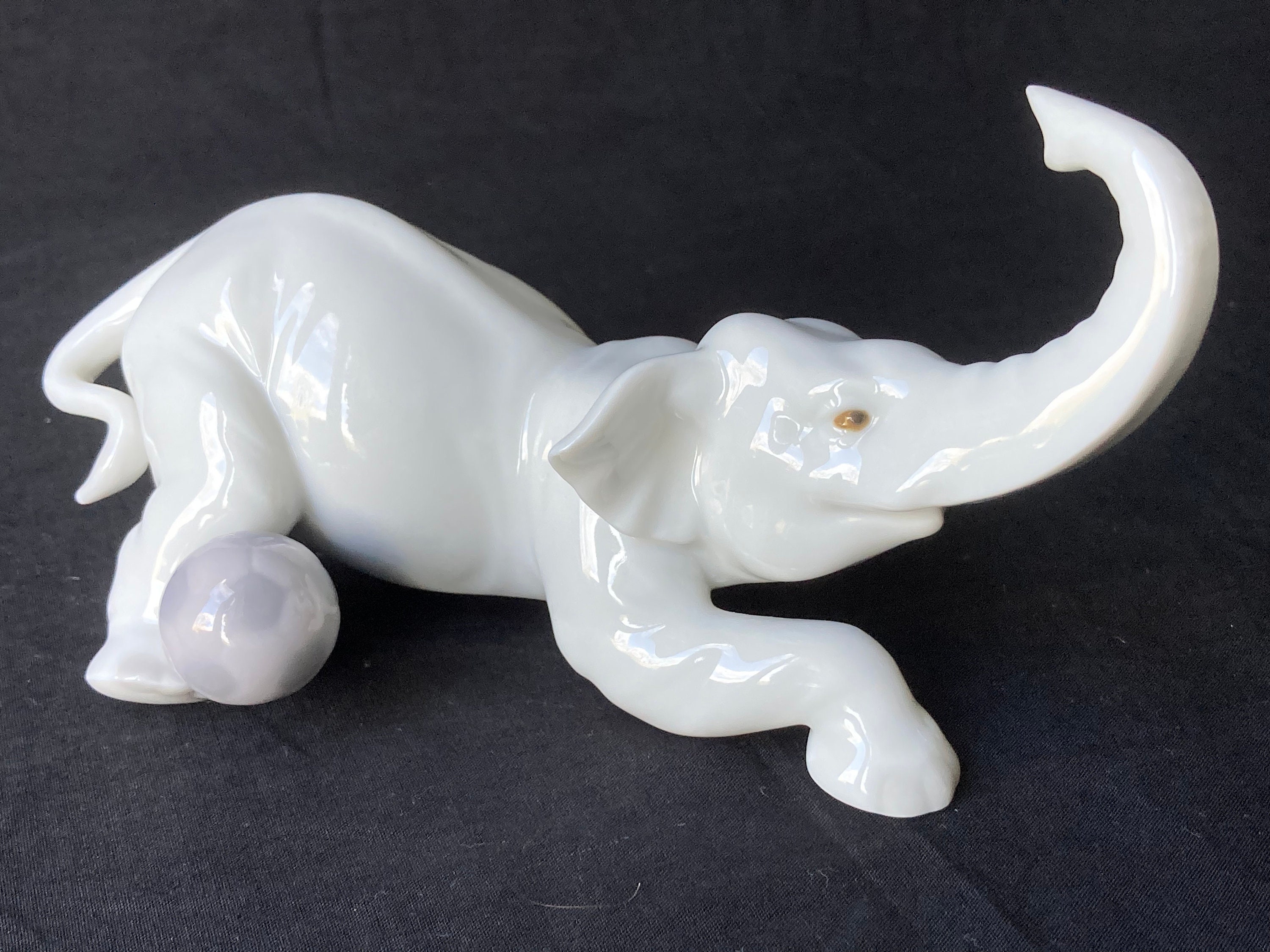 Lladro Elephant - Etsy Lladro Elephant - Etsy