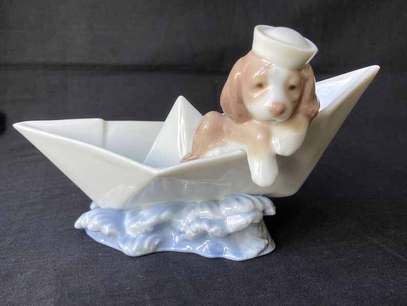Lladro Little Stowaway Figurine - Thumbnail 4