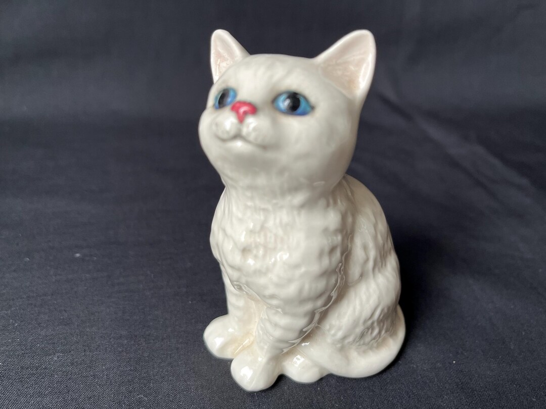 ヴィンテージ ベスウィック ペルシャ猫の置物：3.5インチ 陶器