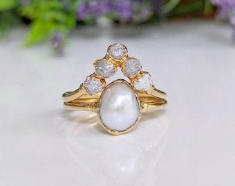 Raw diamond wedding ring and Freshwater pearl engagement ring, 14k Gold Diamond Chevron ring, Unique pearl ring, Alternative engagement ring