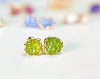 Raw Peridot earrings, Peridot stud earrings, August birthstone earrings, Green stone earrings, Raw gemstone studs, Gift for her, Boho studs