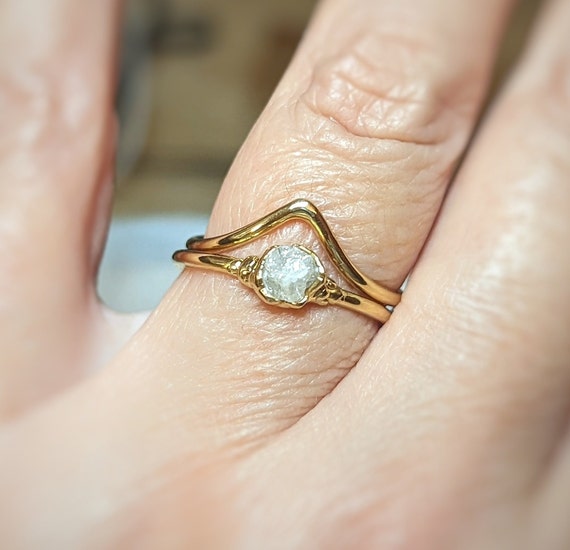Trio Montana Sapphire Engagement Ring | Olivia Ewing