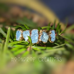 Raw Aquamarine ring, March birthstone ring, Raw gemstone ring, Rough stone ring, Blue crystal ring, Aquamarine jewelry, Birthstone jewelry