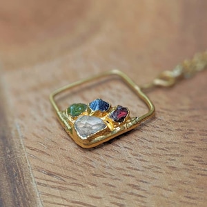 Custom Mothers necklace, Personalized Custom Jewelry, Family Birthstone necklace, Unique Mothers Day gift for Mom, Raw crystal Necklace