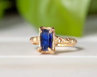 Blue Sapphire ring, Rustic Gold Sapphire ring, Statement ring, One of a kind gemstone ring, Unique Nature inspired textured engagement ring