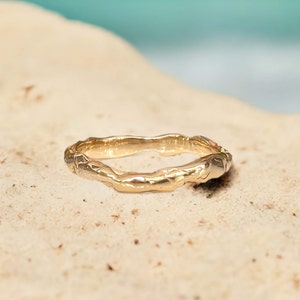 Solid Gold rustic wedding band, Unique wedding band for men or women, Molten Gold ring, Liquid Metal ring, Nature inspired wedding ring
