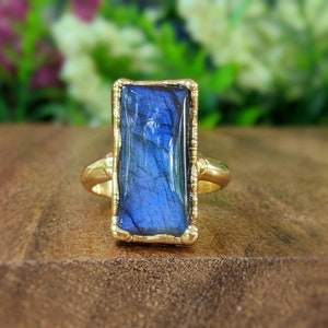 Labradorite ring, Statement ring, Gold Cocktail ring, Labradorite jewelry, Rectangular blue gemstone ring, Boho ring, Christmas Gift for her