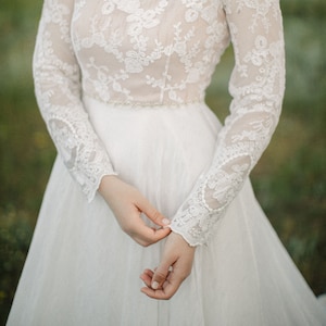 Vintage lace wedding dress, bohemian lace wedding dress, victorian bridal gown image 1