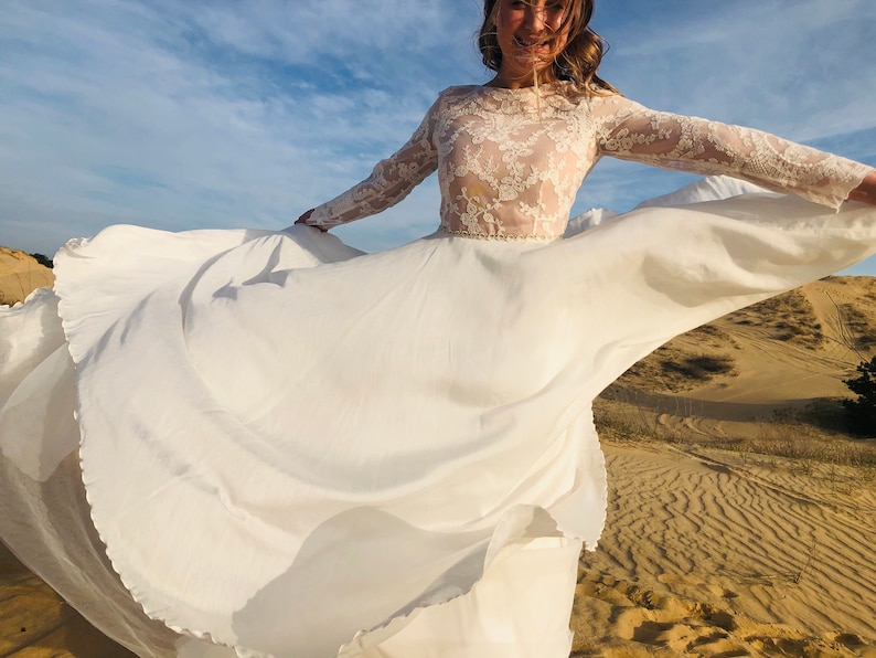 Vintage lace wedding dress, bohemian lace wedding dress, victorian bridal gown image 4