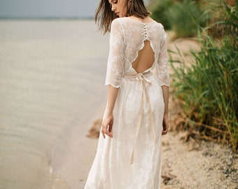 Lace vintage short wedding dress, Asymmetrical wedding Dress