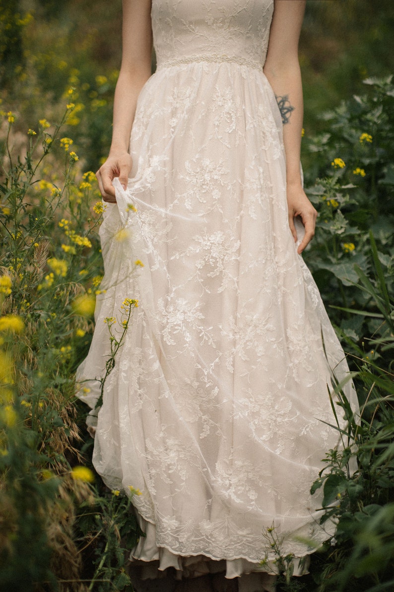 Bohemian lace blush wedding dress image 4