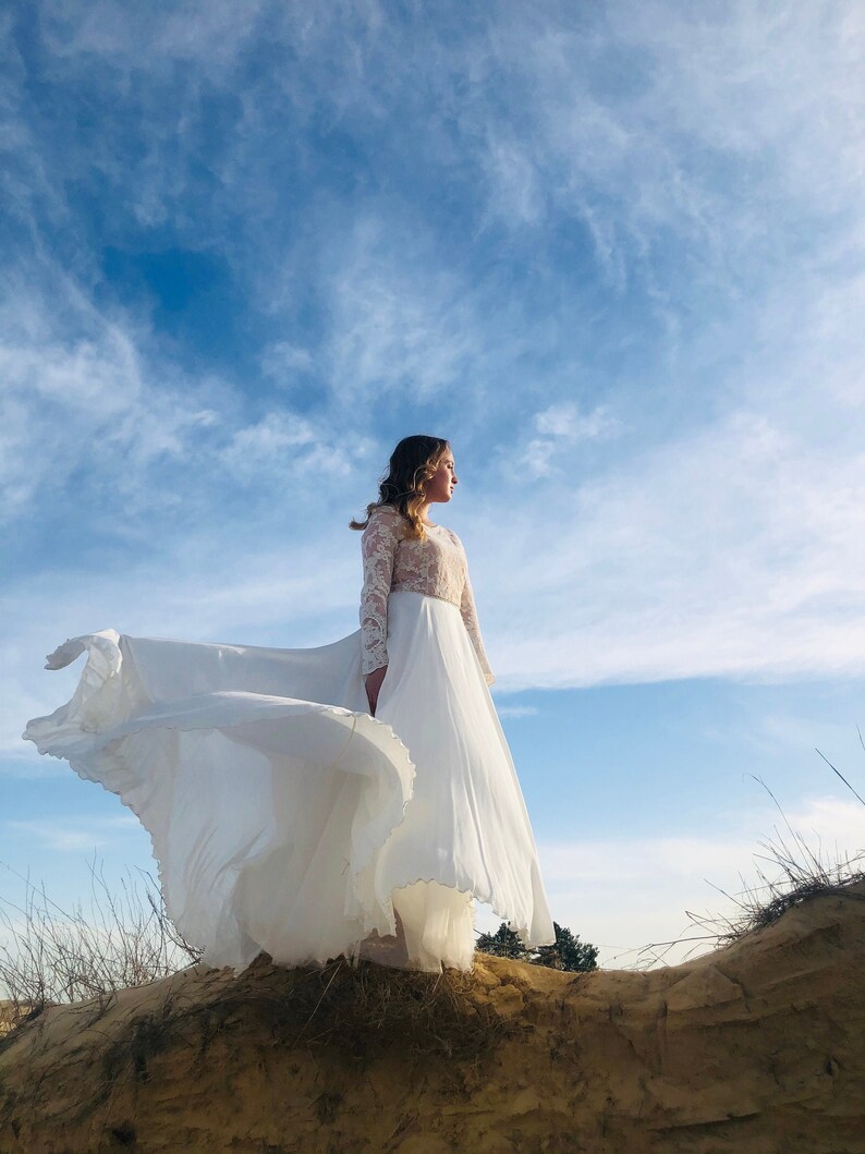 Vintage lace wedding dress, bohemian lace wedding dress, victorian bridal gown image 9