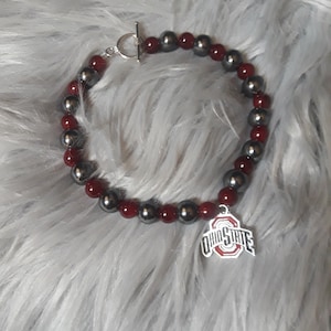 OSU OHIO STATE toggle style bracelet , Scarlet & Gray, glass and hematite beading