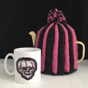 Conjoined Twins Skull Mug by Bad Diva Designs.  Skull, Punk, Horror art, Linocut.