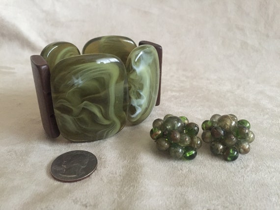 Green Marbled Lucite Stretch Bracelet and W. Germ… - image 9