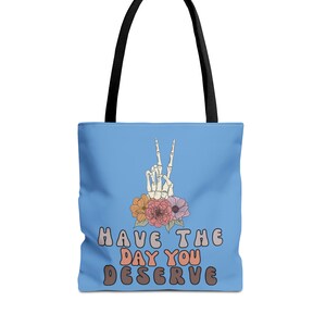 Sac fourre-tout floral rétro 4 x 4 Club Wave, cadeau de boue 4x4 main squelette pour elle, cadeau livresque unique, épicerie