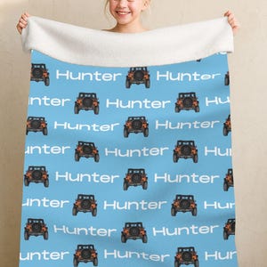 Couverture personnalisée, camion tout-terrain 4 x 4 et cadeau de literie personnalisé pour enfants ou animaux de compagnie, jeté en peluche doux, polaire d'hiver confortable pour décoration d'intérieur