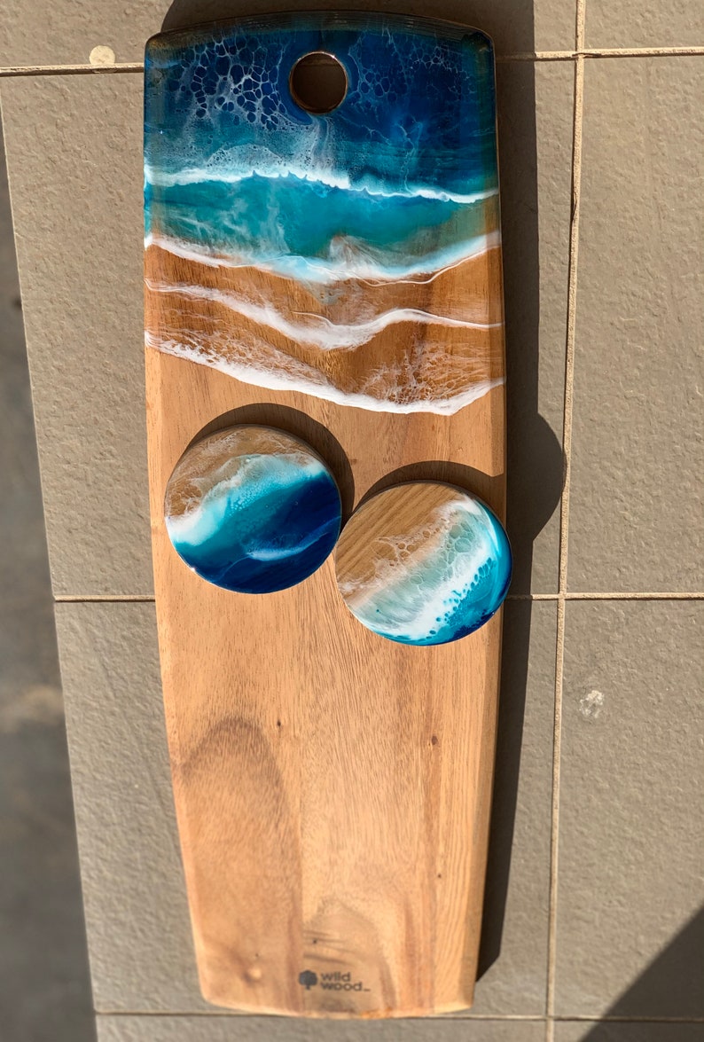 Cheese lover |Kitchenware |Dining Decor Serveboard |DiningTable decor Long Cheese board |HomeDecor Resinart Gift ideas OCEAN WAVES
