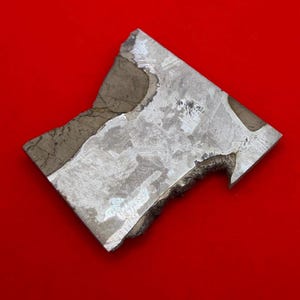 Etsad Mundrabilla Meteoritskiva, Widmanstätten-mönster, sällsynt meteorit, 16,76 g