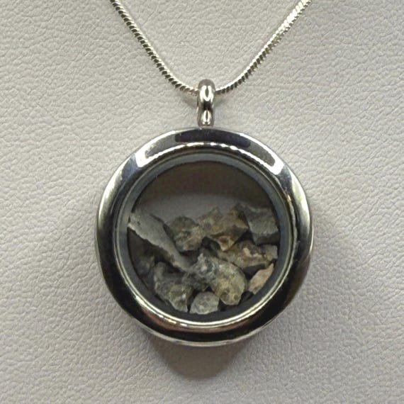 月の隕石入り ペンダントトップ (ムーンロック) 月隕石 【公式通販】