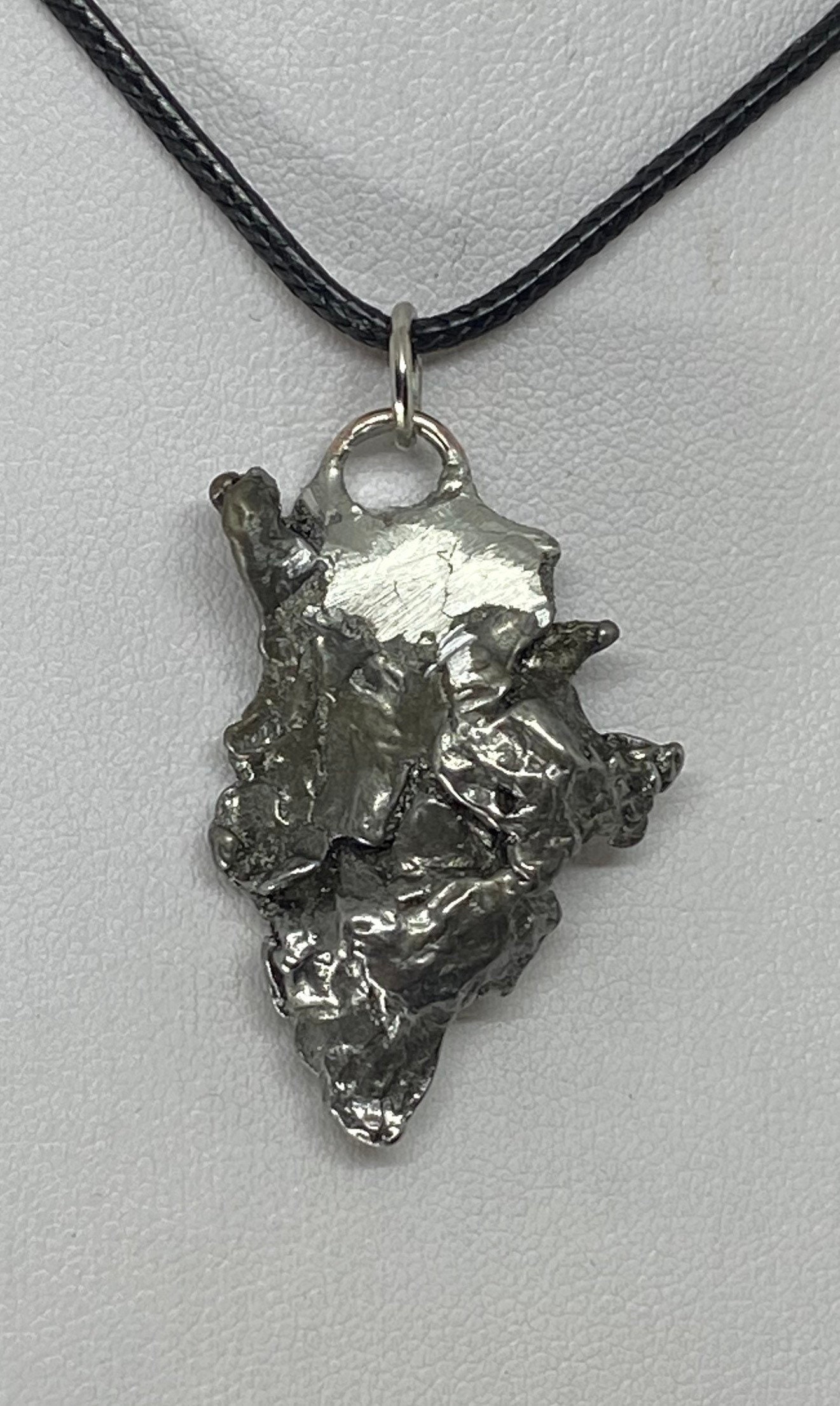 Beautiful Meteorite Campo Del Cielo Pendant 14.58 Grams, Beautiful and  Unique Meteorite Formation, a Gift From the Cosmos - Etsy