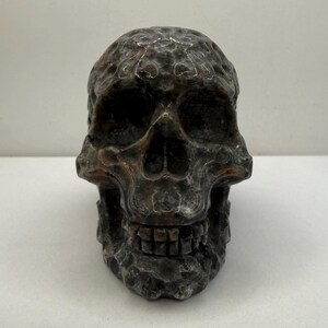 Handmade Yooperlite Skull: Fluorescent UV Stone Decor, 1 lb 5.6 oz image 6