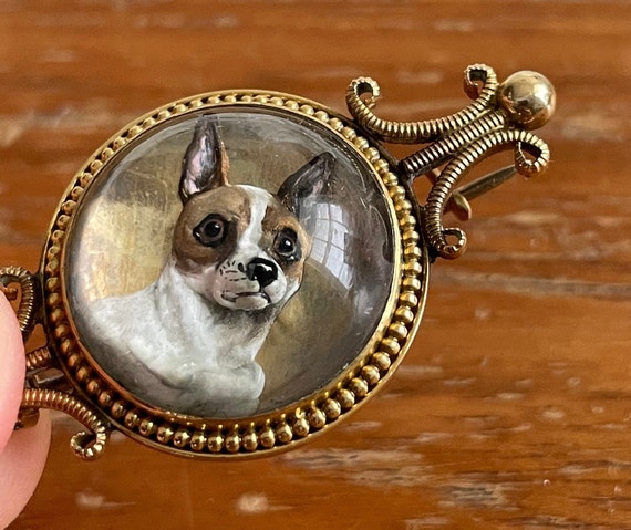 Chihuahua Intaglio/Essex Crystal Brooch/Pin 15K G… - image 4