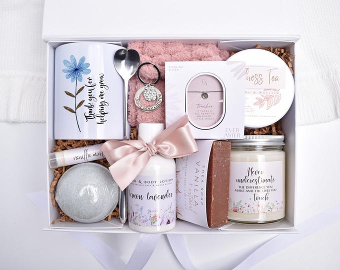Teacher Appreciation Gift, Teacher Gift Basket, Thank You Gift Box, Teacher Gift Box, Unique Teacher Gifts, Birthday Gift Basket