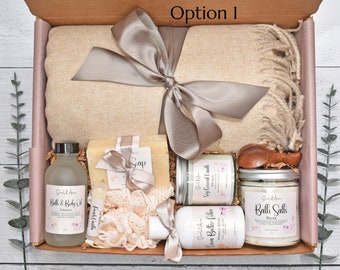 Vanilla Spa Gift Set, Birthday Gifts For Her, Luxury Spa Gift Box, Organic Spa Gift, Candle Gift Basket, Gift Baskets Women, Mom Birthday