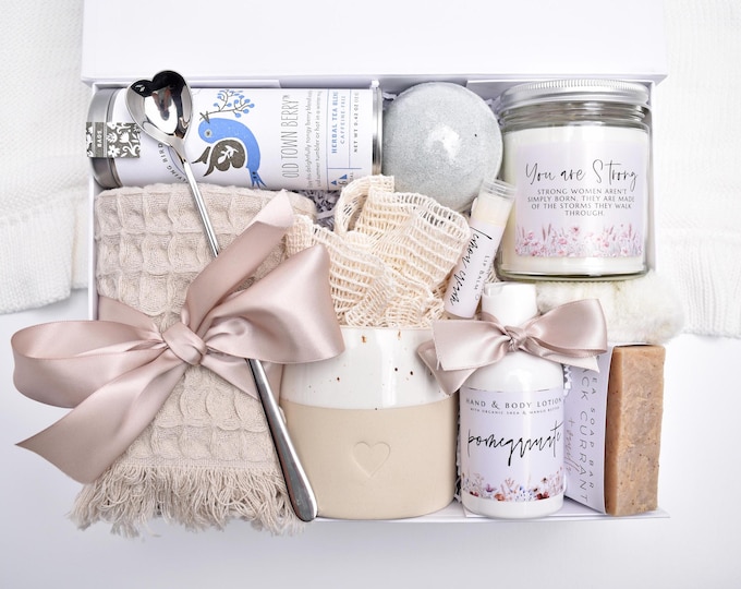 Cancer Care Package, Breast Cancer Gift Box, Cancer Gift Basket, Gifts For Women, Comfort Care Package, Chemotherapy Gifts, Self Care Gift