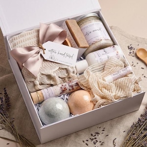 Organic Spa Gift Box, Self Care Package For Her, Spa Gift Baskets For Women, Large Bath Gift Set, Thank You, Birthday Gift, Bath Bombs