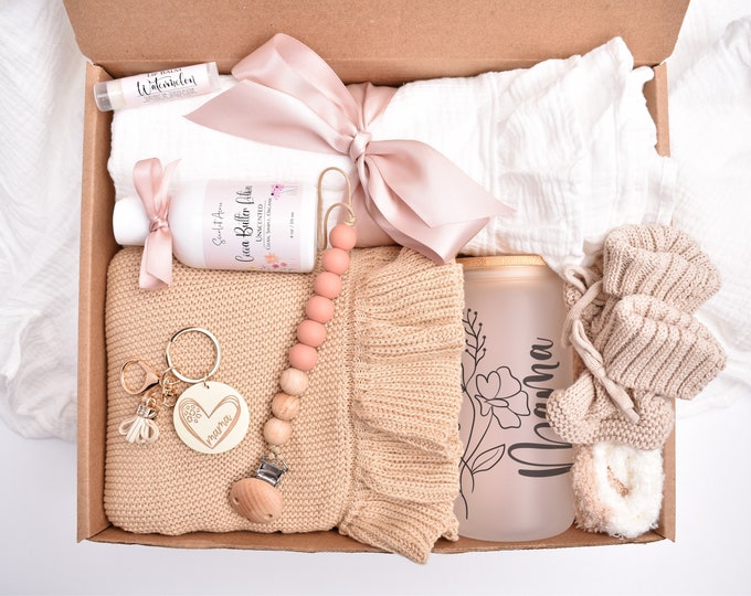 Newborn Baby Girl Gift Box, New Mom And Baby Gift, Baby Shower Gift Box, Baby Girl Outfit, Baby Girl Gift Basket, Mommy And Me Gift