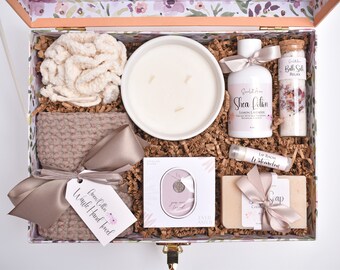 Pamper Her Gift Box, Sister Birthday Gift Box, Mom Birthday Gift Basket, Organic Spa Gift Box, Large Bath Gift Set, Gift Baskets Women